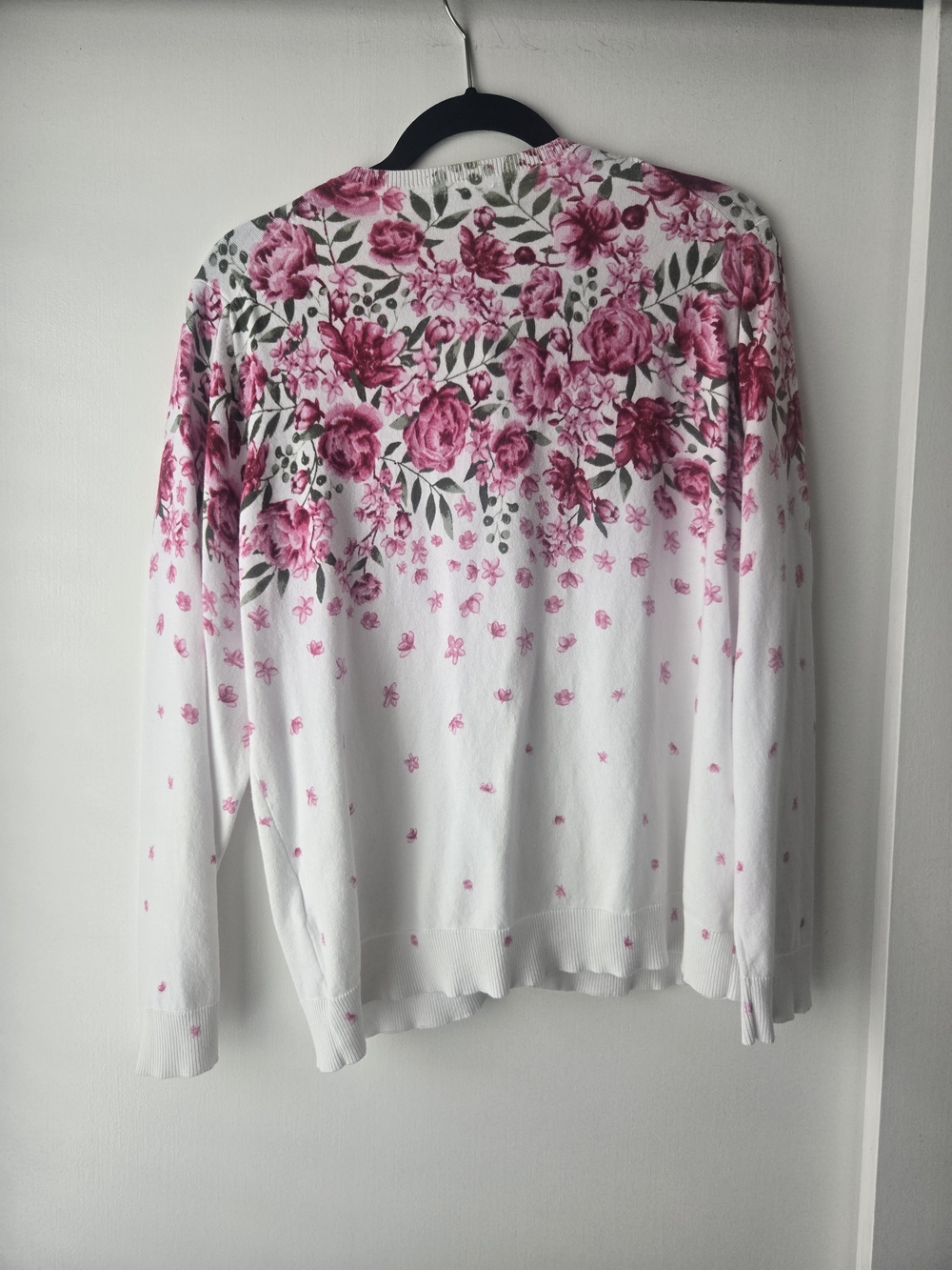 Karen Scott White Cardigan with Pink Floral Border-Size X Large - Picture 6 of 11